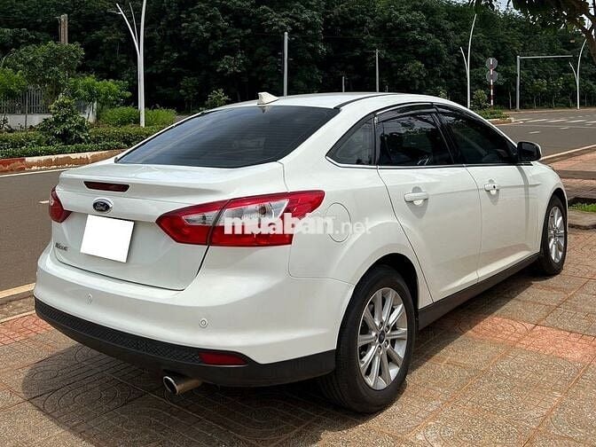 Ford Focus 2014 Titanium 2.0 AT full options
