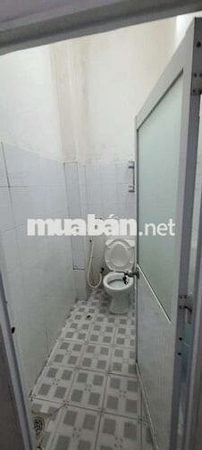 Nhà 4m x 10m, đúc 1 lầu ,hẻm xe hơi, đường số 21 . 8tr/ tháng
