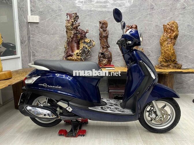 👉Grande 2017 chính chủ áo đẹp, máy êm