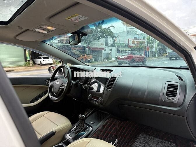 Kia Cerato 2017 1.6 AT - 122000 km