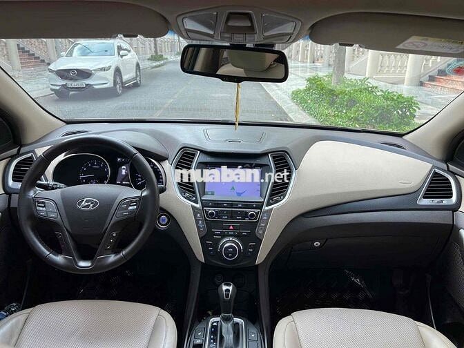 Hyundai Santa Fe 2017 2.4 AT 4 WD - 89000 km