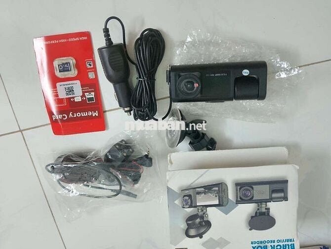 Camera hành trình xe oto