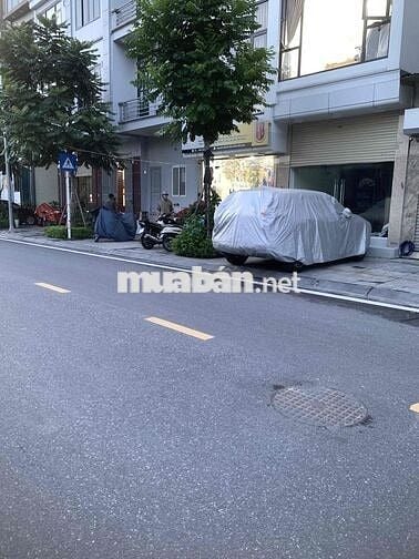 nhà nguyên căn 5 tầng mặt đường 17,5m cạnh Khai Sơn Hill