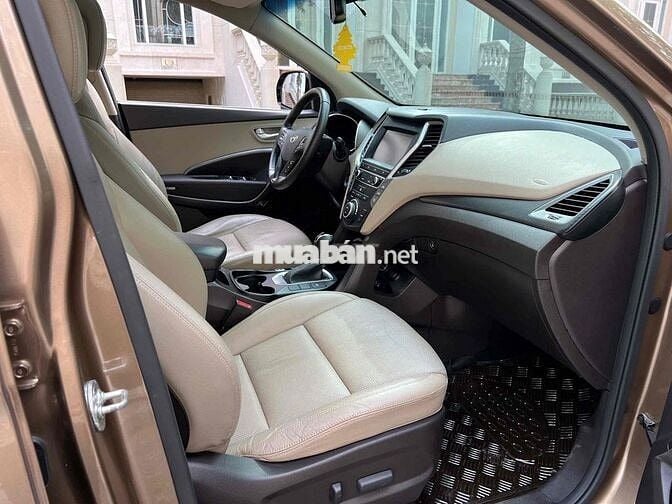 Hyundai Santa Fe 2017 2.4 AT 4 WD - 89000 km
