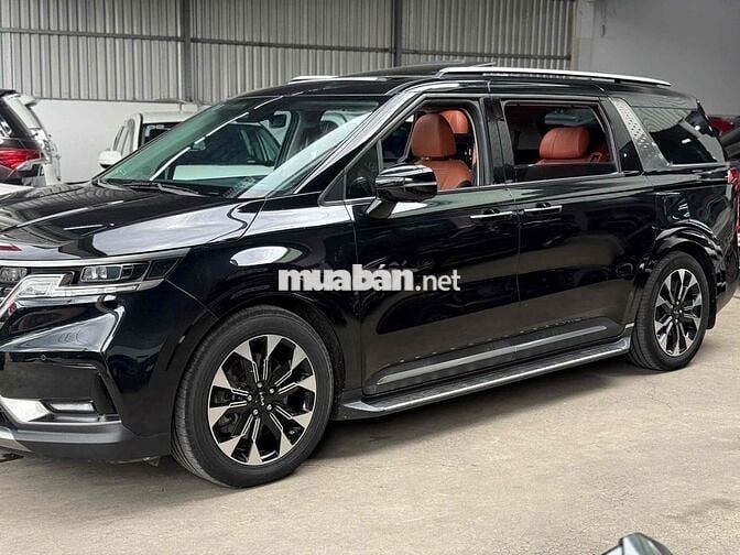 Kia Carnival 2021 2.2D Signature - 40000 km