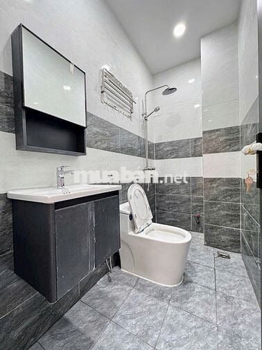 Nhà đẹp Hẻm 192/6 Phú Thọ Hoà (4x20m) 3.5 tấm và sân thượng