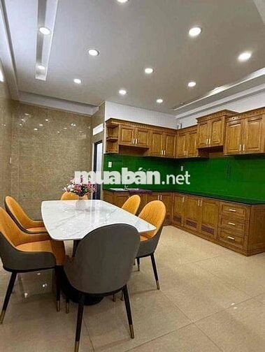 Bán Gấp Nhà SHR 4,2x12, 4 lầu,5tỷ290tr,1/ Hiệp Thảnh 13