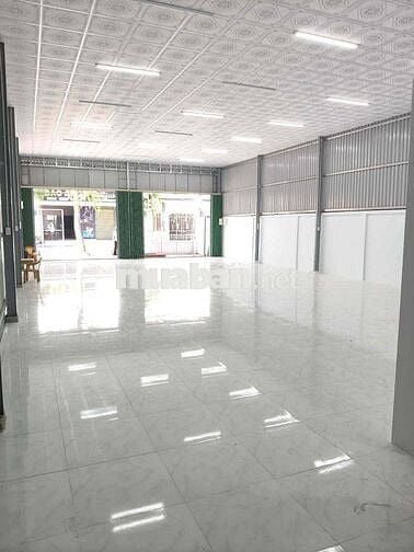 CHO THUÊ MẶT TIỀN 180m2 RỘNG RÃI – VỊ TRÍ ĐẸP