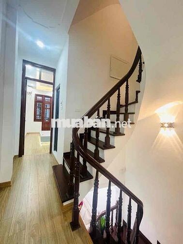 Bùi Xương Trạch Thanh Xuân - Ngõ 3m - Thông - Nhà Mới Lô Góc 40m x 5T