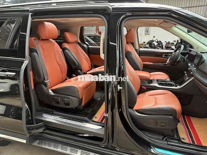 Kia Carnival 2021 2.2D Signature - 40000 km