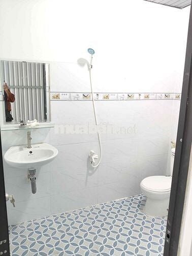 CHO THUÊ MẶT TIỀN 180m2 RỘNG RÃI – VỊ TRÍ ĐẸP