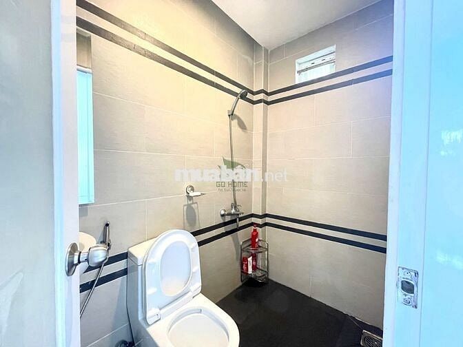 CHO THUÊ NHÀ 3 PN FULL NỘI THẤT GẦN BIỂN HÒN CHỒNG GIÁ 16 TRIỆU/THÁNG