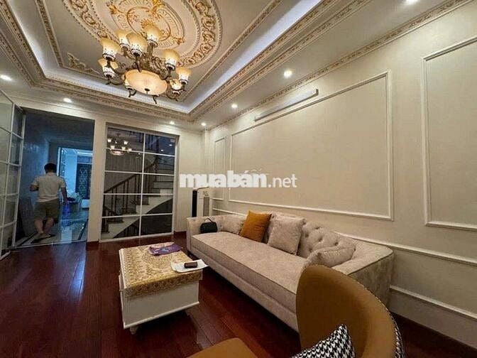 Siêu Phẩm Thanh Xuân 51m,Phân lô,gara oto , thang máy giá chỉ 19,5 tỷ