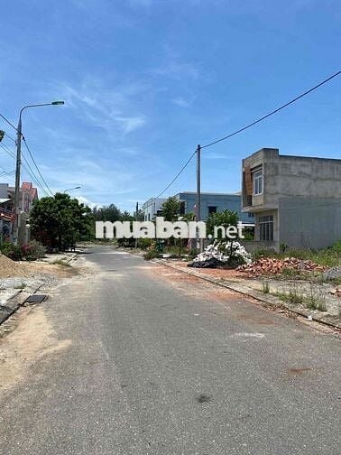 Bán Lô đất đẹp 200m2 sát trục đường biển khu dân cư Vinahosue Hà My