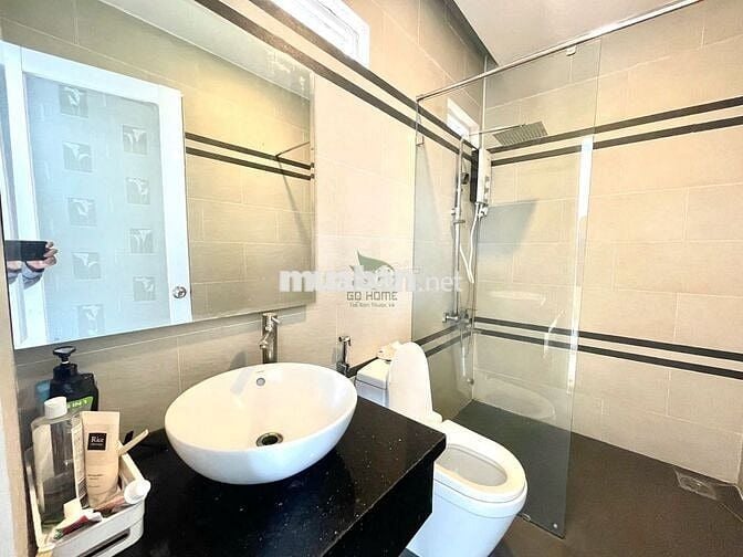 CHO THUÊ NHÀ 3 PN FULL NỘI THẤT GẦN BIỂN HÒN CHỒNG GIÁ 16 TRIỆU/THÁNG