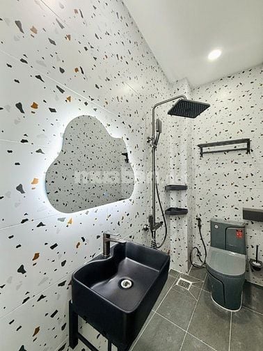 CHÍNH CHỦ BÁN MT 168 ĐƯỜNG SỐ 8 ĐÚC 1 LẦU BUÔN BÁN ĐÔNG ĐÚC GIÁ RẺ
