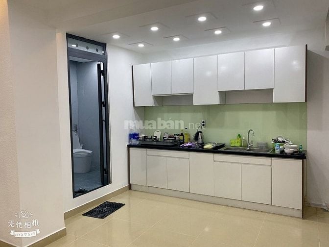Bán CHCC Bàu Cát 2, Tân Bình, DT 60m2 2PN 2WC, giá 2 tỷ 350 (có sổ)
