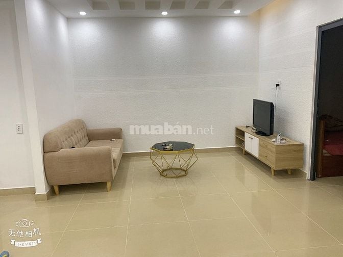 Bán CHCC Bàu Cát 2, Tân Bình, DT 60m2 2PN 2WC, giá 2 tỷ 350 (có sổ)