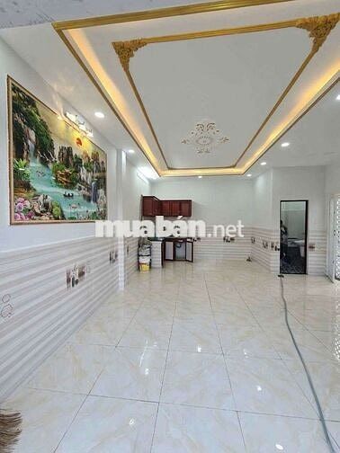 NHÀ MỚI ĐẸP GẦN CHỢ ĐẦU MỐI HM