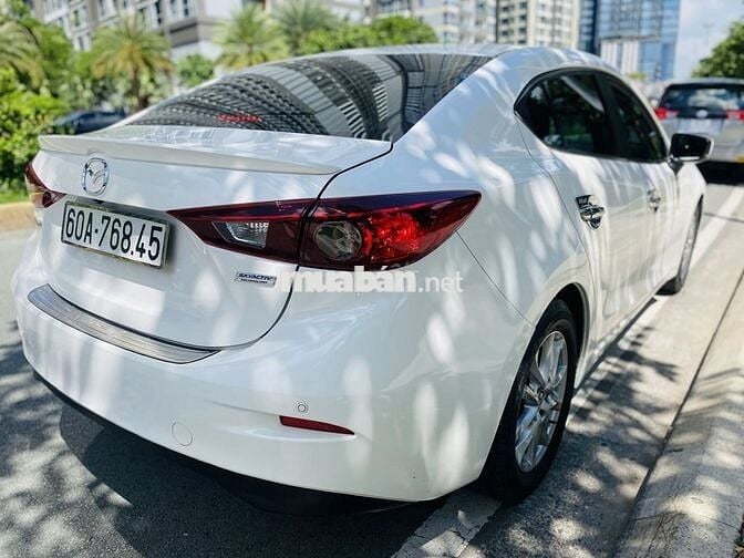Mazda 3 2020 1.5L Sport Luxury - 78000 km