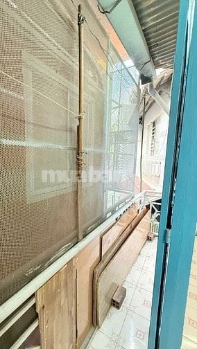 Cho thuê nhà hẻm 2m (XM) Bà Hom, P.14, Q.6 giá 7.5tr