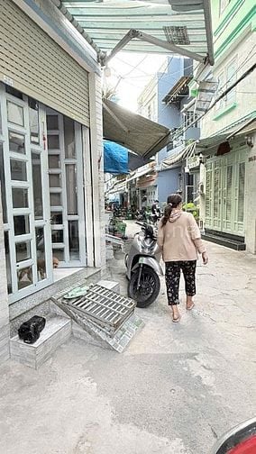 Cho thuê nhà hẻm 2m (XM) Bà Hom, P.14, Q.6 giá 7.5tr