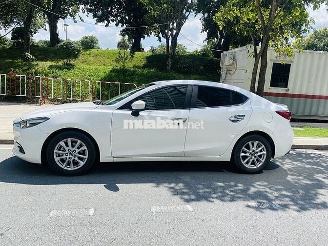 Mazda 3 2020 1.5L Sport Luxury - 78000 km