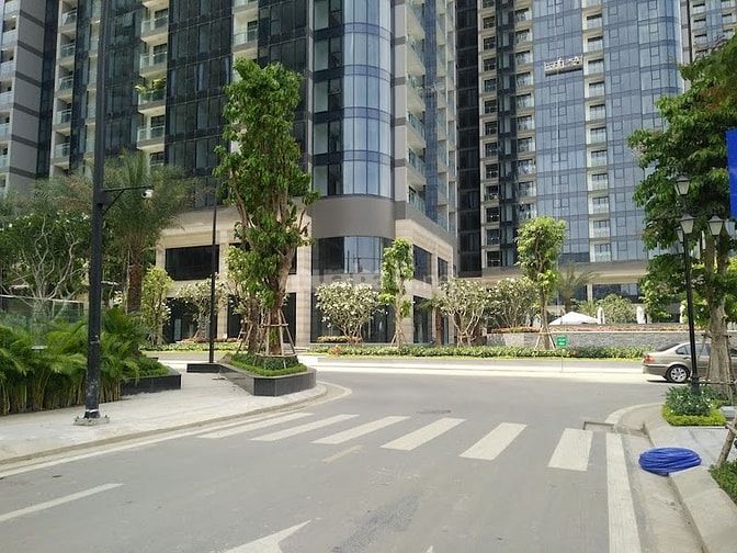 Cần bán gấp shophouse Ba Son, 150,8m², trung tâm Q1, sổ hồng riêng