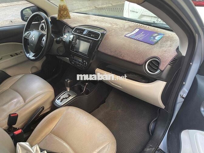 Mitsubishi Attrage 2015 1.2 CVT - 76000 km