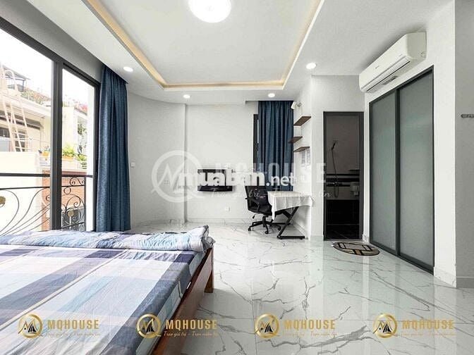 Ban Công 40m2 Ngay Đh Sư Phạm y Dược TP Hcm