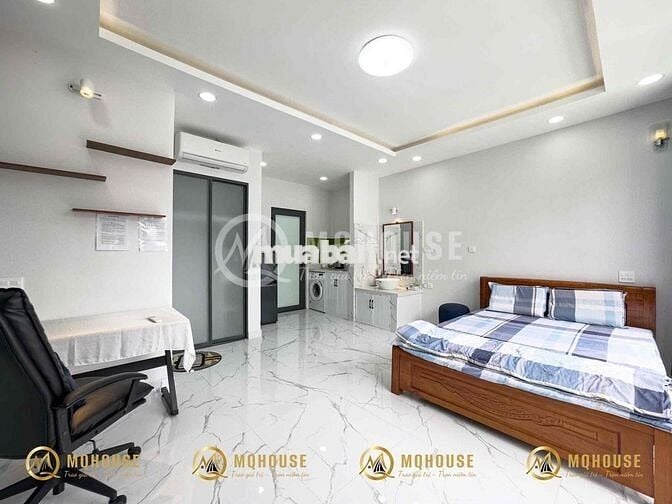 Ban Công 40m2 Ngay Đh Sư Phạm y Dược TP Hcm