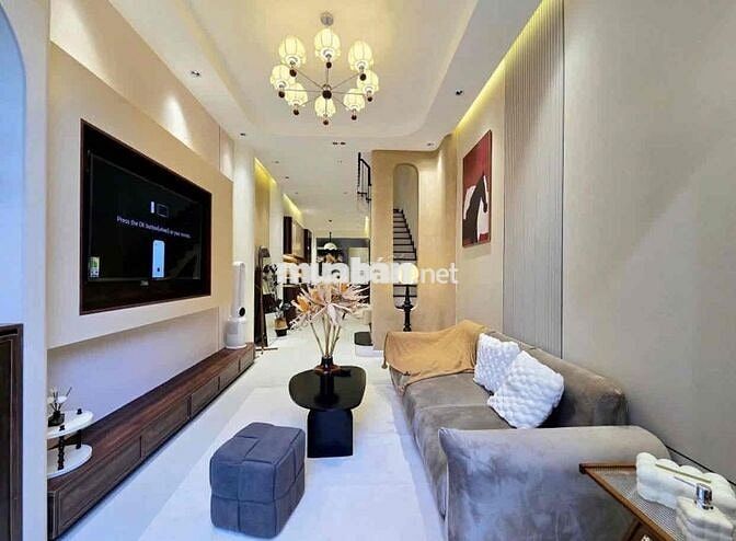 BÁN GẤP NHÀ CHÍNH CHỦ - 1 TRỆT 2 LẦU, 85m², SỔ HỒNG RIÊNG, GIÁ CHỈ 980