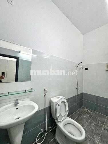 Cho thuê căn hộ Studio Ban công Q8 gần cầu chữ Y, cầu Nguyễn Văn Cừ