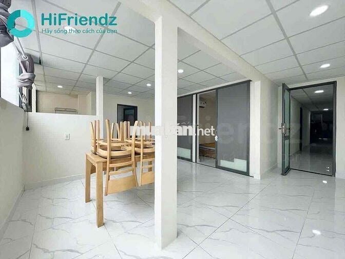 CĂN HỘ 2PN SIÊU RỘNG RÃI  - ngay HÀNG XANH - HUTECH, UEF, HỒNG BÀNG