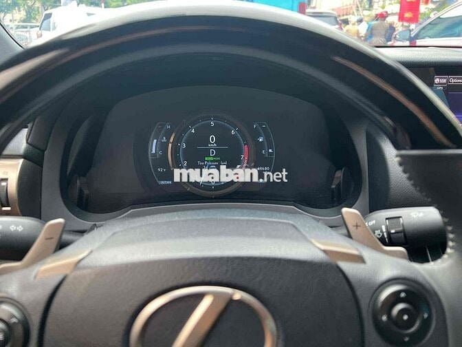 Lexus IS 2013 - 68000 km