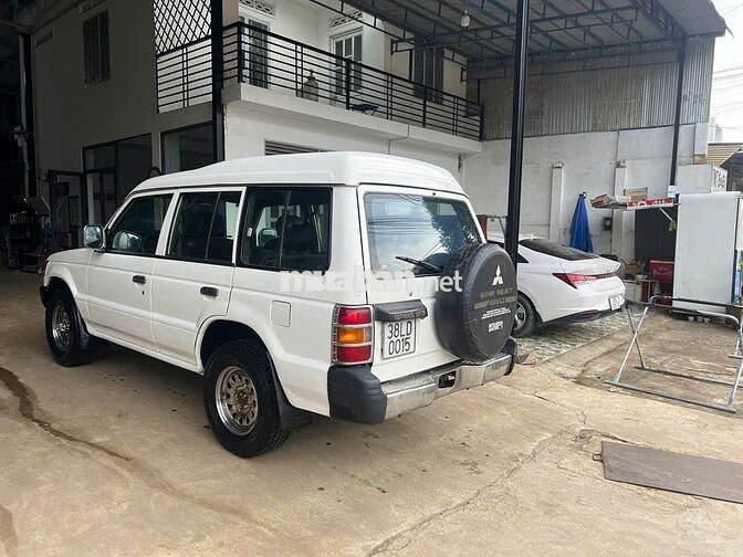 Mitsubishi Pajero 2 Cầu Bao Chạy Đường Đồi Đèo