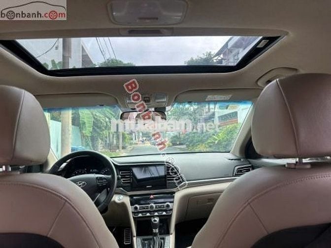Hyundai Elantra 2.0 AT 2020