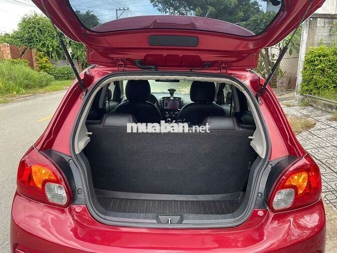 Mitsubishi Mirage 2017 1.2MT nhập bền và tiết kiệm