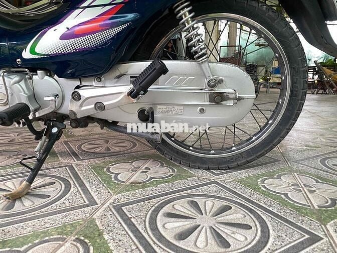 xe nguyên zin đầu nồi chưa cham còn rất đẹp