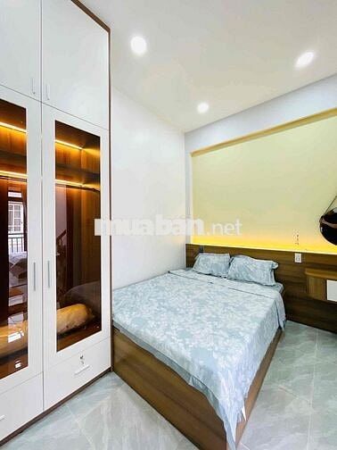 Nhà chính chủ cạnh công viên làng hoa GV, 1 trệt 1 lầu, full nội thất