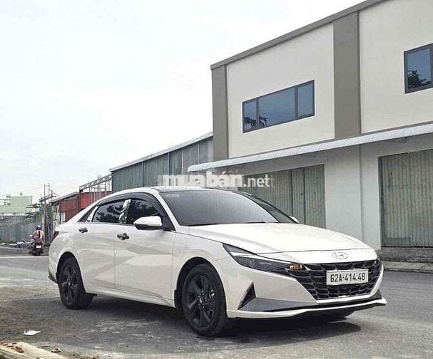 Hyundai Elantra 1.6 AT Đặc biệt 2024 - 18000km