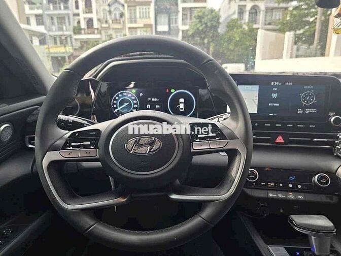 Hyundai Elantra 1.6 AT Đặc biệt 2024 - 18000km