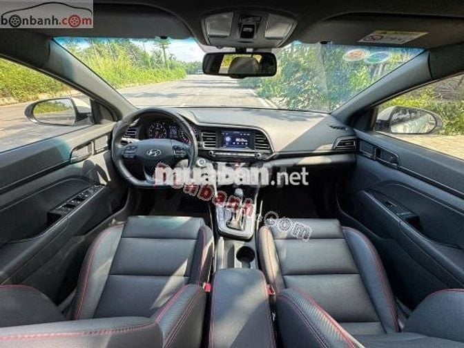 Hyundai Elantra 2.0 AT 2020