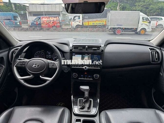 Hyundai Creta 2022 1.5 Đặc biệt,màu trắng,4v7 km