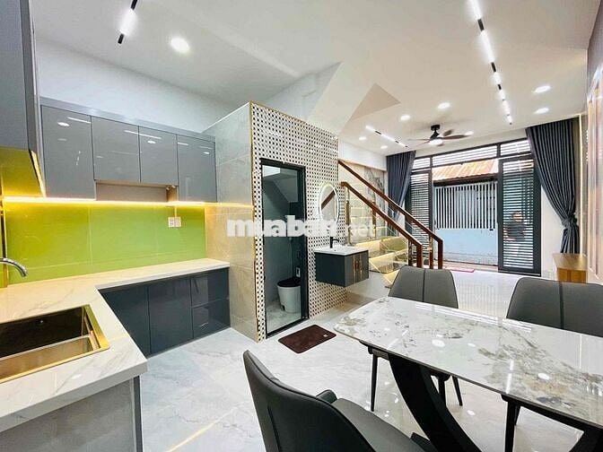 Nhà chính chủ cạnh công viên làng hoa GV, 1 trệt 1 lầu, full nội thất