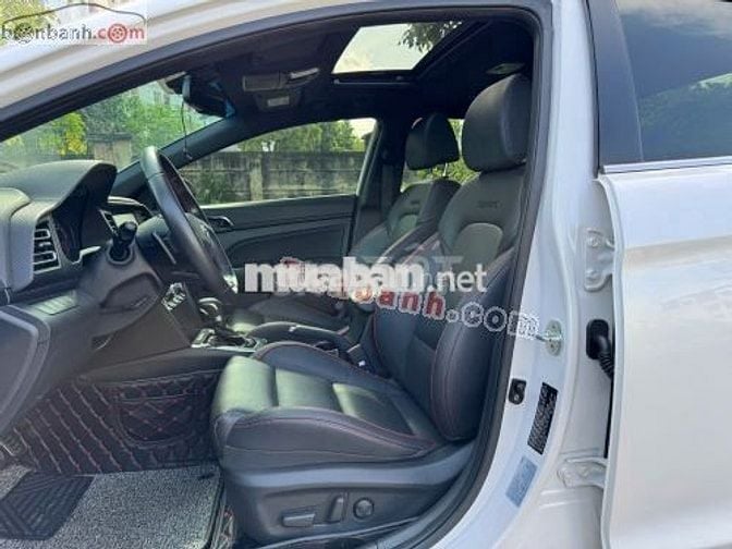 Hyundai Elantra 2.0 AT 2020