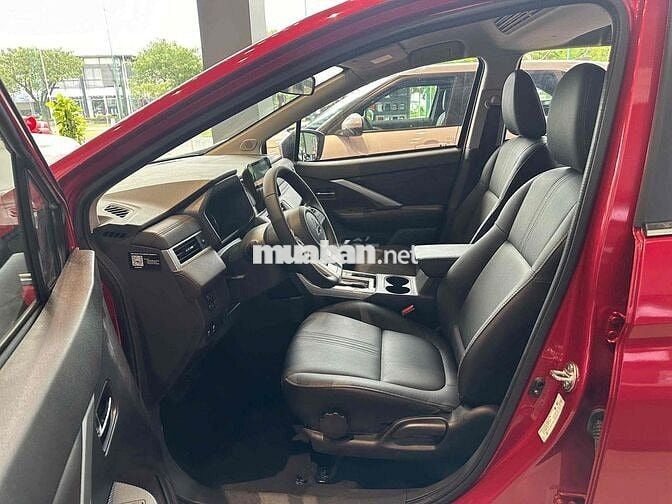 Mitsubishi Xpander 2024 Premium 1.5 AT Mới 100%