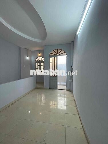 Cho thuê nhà mới sơn mới 90m2, gần Ngã tư Bình Thái,p.Trường Thọ 6tr