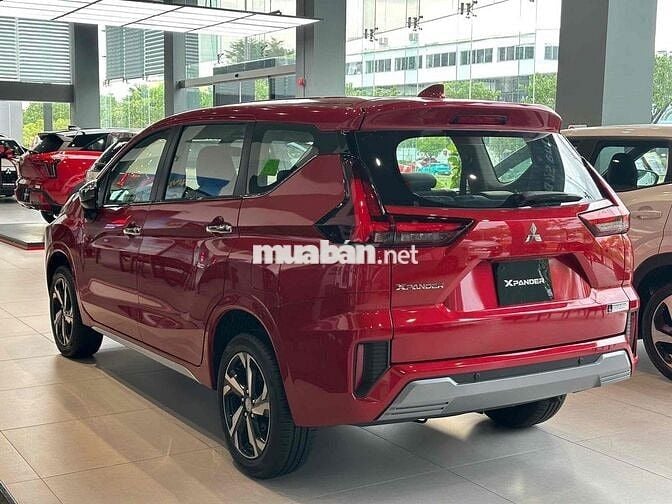Mitsubishi Xpander 2024 Premium 1.5 AT Mới 100%