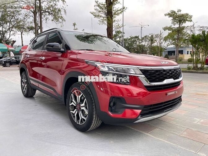 Kia Seltos sản xuất 2023 1.4 turbo luxury.